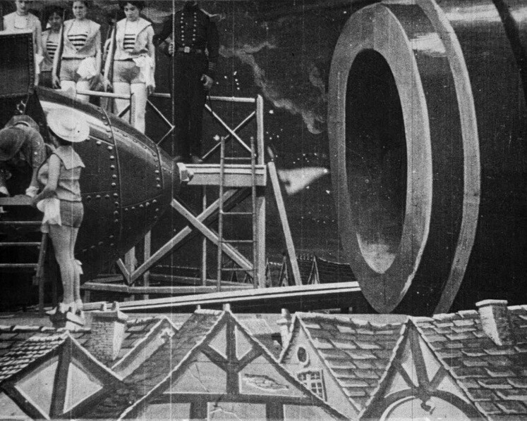 A Trip to the Moon 8X10 Photo Picture Image short silent film Jules Verne #1