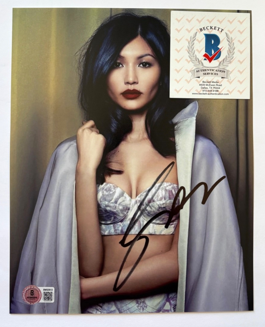 GEMMA CHAN SIGNED 8X10 PHOTO TV MOVIE ACTRESS SEXY MODEL ASIAN BAS