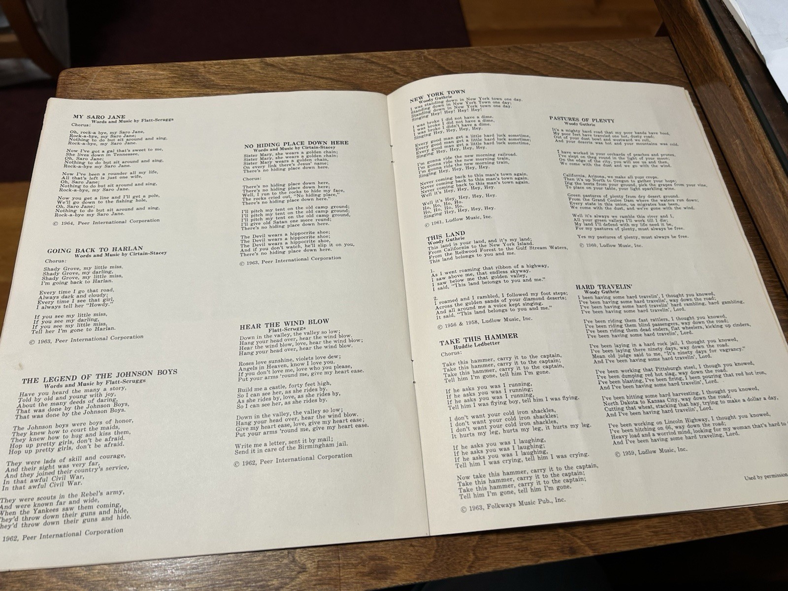 Souvenir Program: Flat And Scruggs With Autographs: Earl Scruggs And Cousin Jake