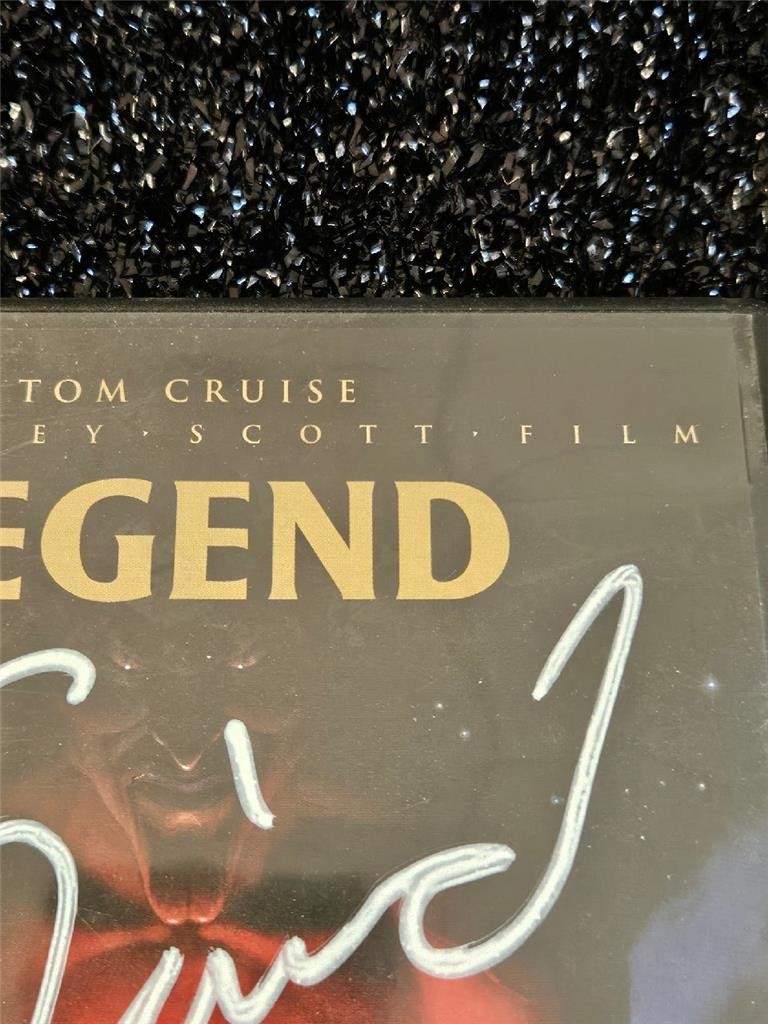 TOM CRUISE HAND SIGNED AUTOGRAPHED DVD MOVIE LEGEND FANTASY CULT RARE WITH COA