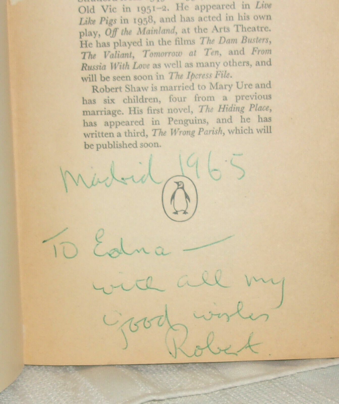 JAWS Robert Shaw Quint Signed Autograph Sun Doctor Book Battle Of Bulge Scheider