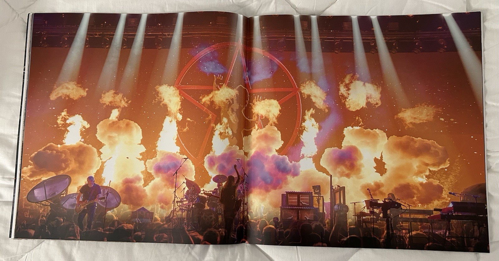 OFFICIAL RUSH 50 FIFTY SOMETHING 2026 TOUR BOOK PROGRAM GEDDY LEE