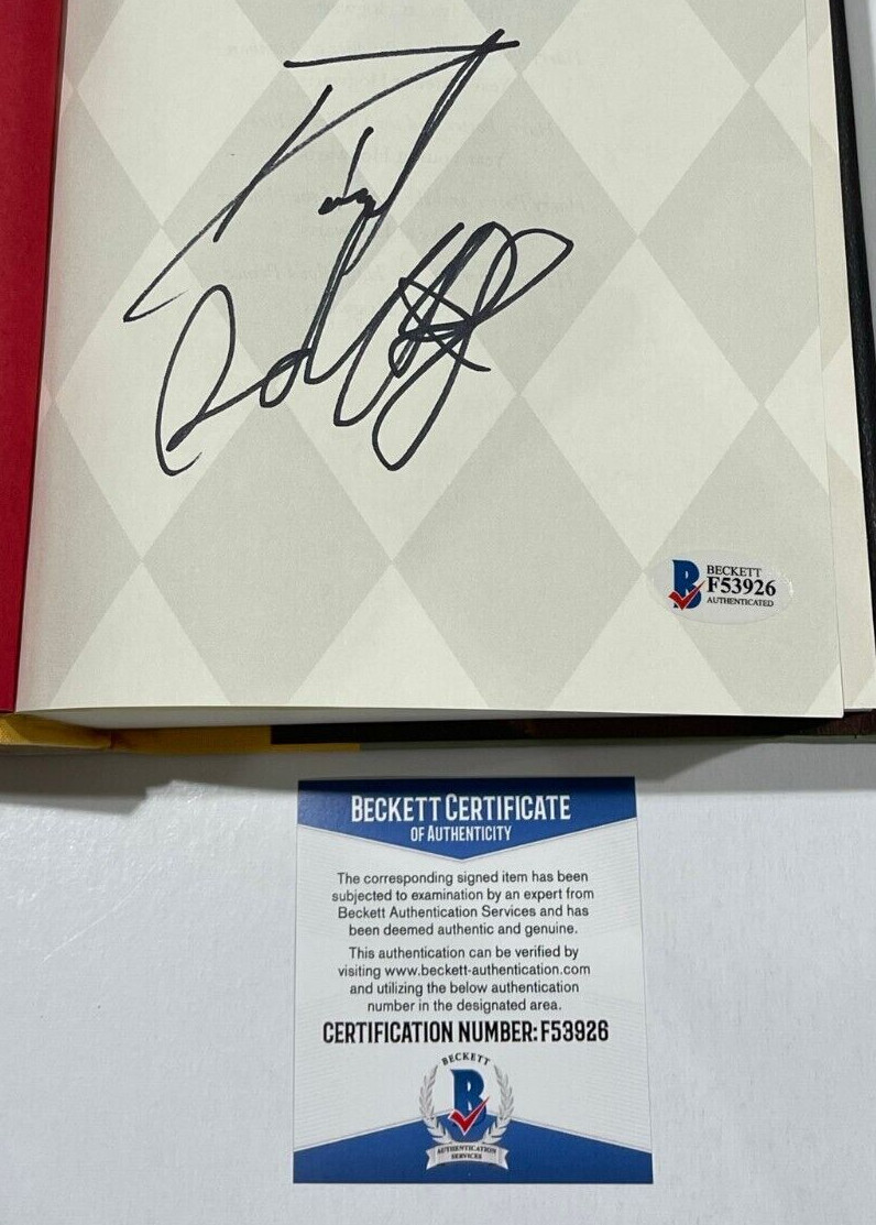 DANIEL RADCLIFFE SIGNED HARRY POTTER AND THE DEATHLY HALLOWS BOOK BECKETT 6