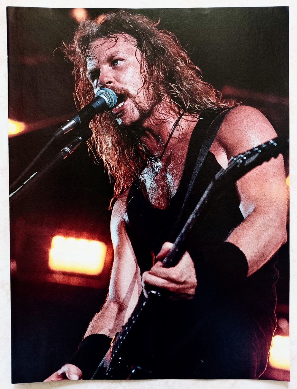 METALLICA~JAMES HETFIELD LIVE CONCERT SHOT~1992 POSTER~MAGAZINE PINUP CLIPPING