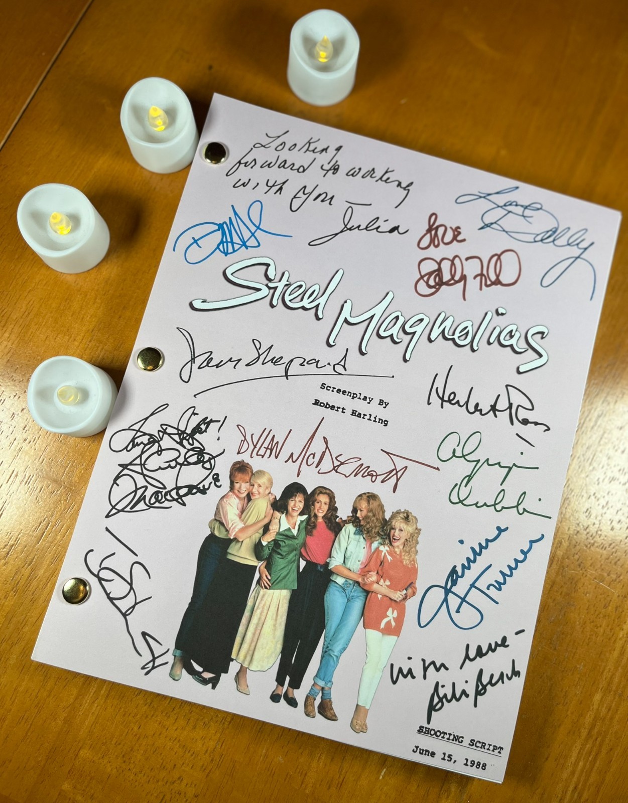 Steel Magnolias Script Signed- Autograph Reprints- Dolly Parton, Julia Roberts
