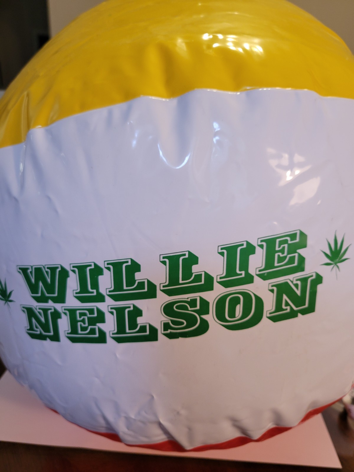 Rare Willie Nelson 2005 Record Label Promotional Countryman Beachball