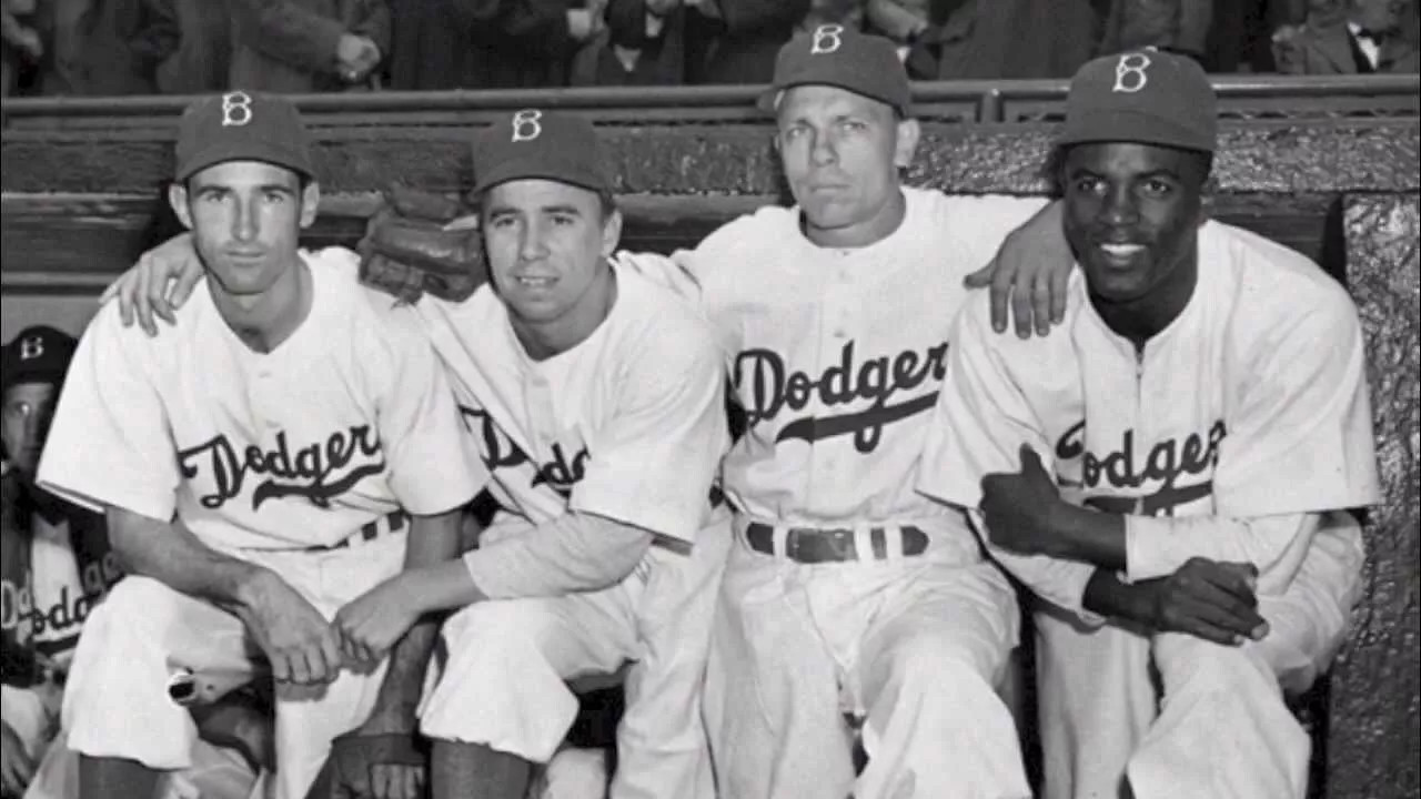 Jackie Robinson Brooklyn Dodgers Jersey Review 4×6 Picture Celebrity Print