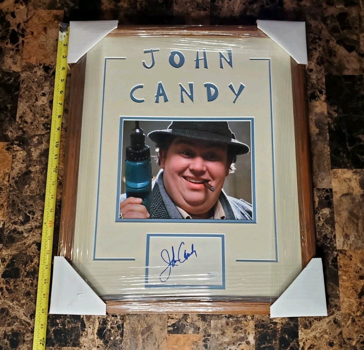 JOHN CANDY SIGNED DISPLAY JSA CERT+ L.O.A UNCLE BUCK AUTO SIGNATURE BAS JSA RARE