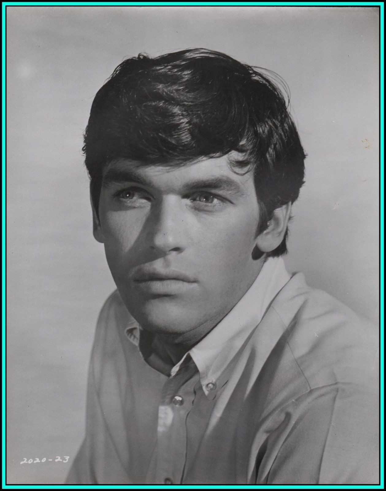 TIM HENRY in “The Eye of The Cat” – Original Vintage PORTRAIT – 1969