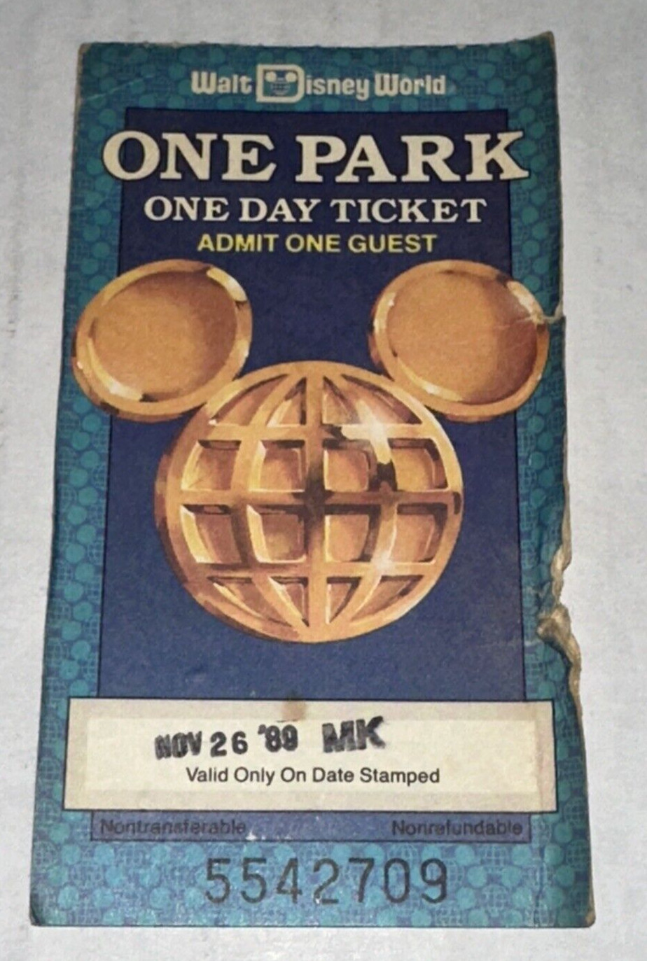 Walt Disney World One Park One Day Admit Guest Mickey Ear Ticket Stub 11/26/1989