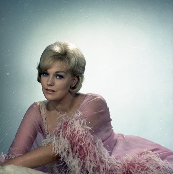Kim Novak Gorgeous Glamour Photo Shoot Original 2.25 x 2.25 Color Negative