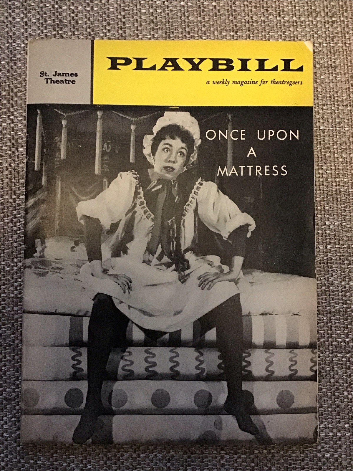 Carol Burnett ONCE UPON A MATTRESS 1960 Playbill Broadway