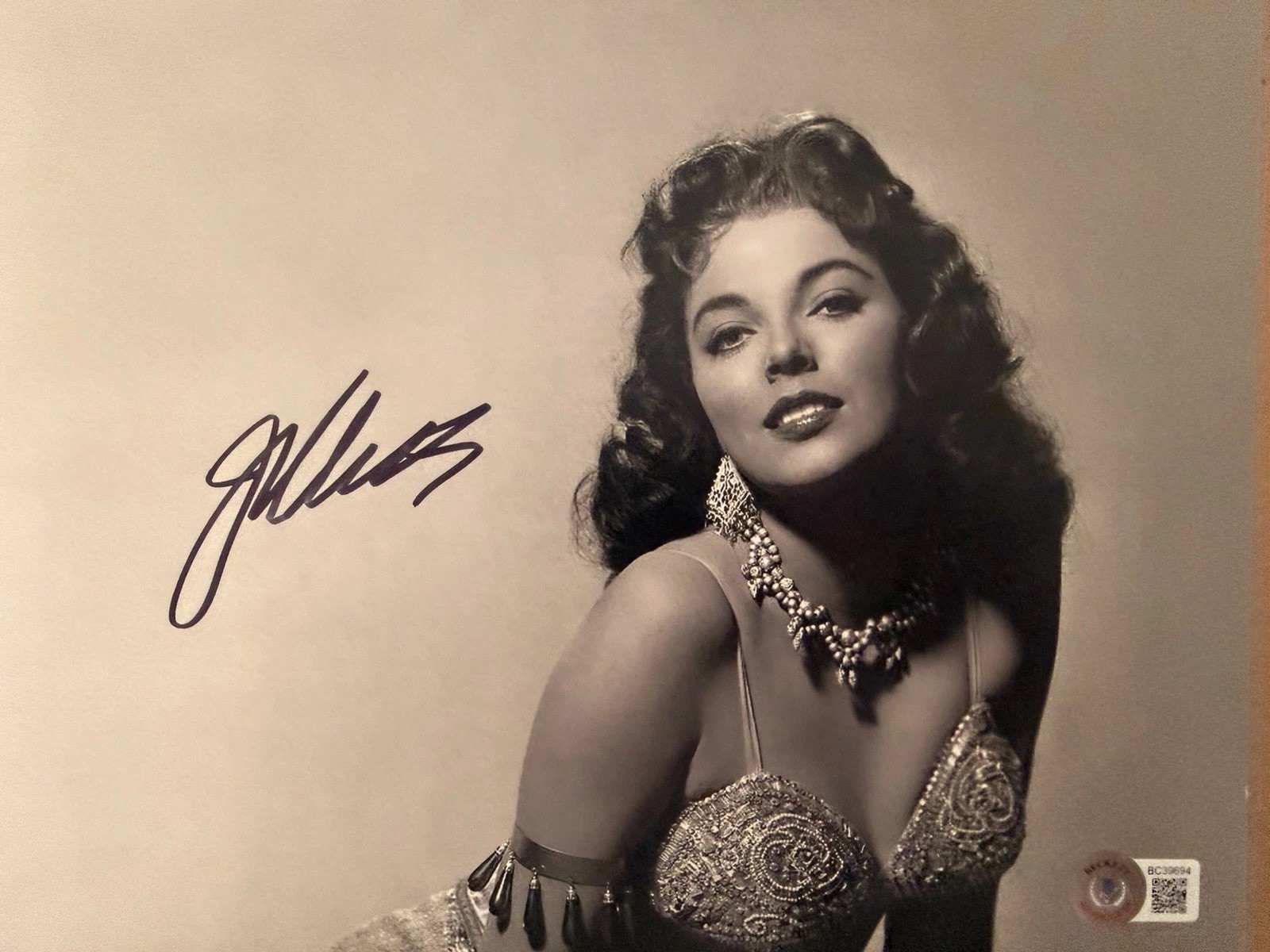 Star Trek Dynasty Icon Joan Collins Hand Signed Photo With Beckett COA