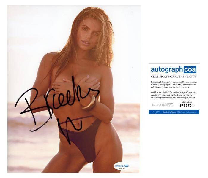 Brooks Nader AUTOGRAPH Signed Sports Illustrated Swimsuit Model 8×10 Photo D