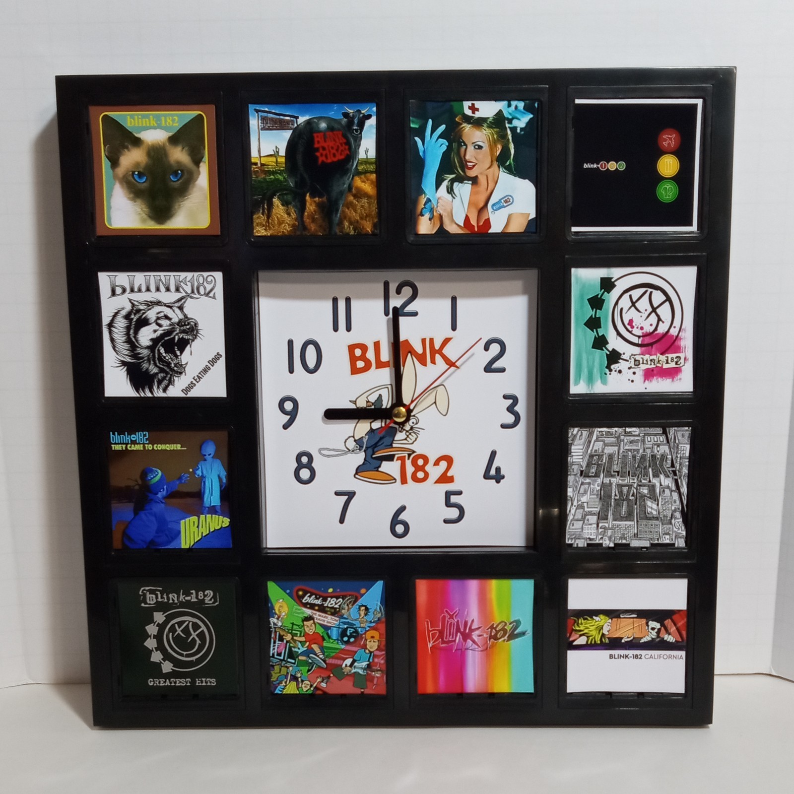 Blink 182 Wall Clock Rock Band Album LP CD Cover Replica Art