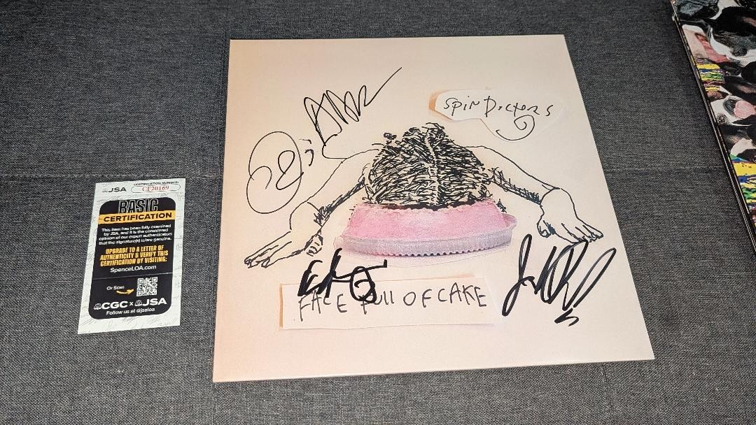 THE SPIN DOCTORS SIGNED FACE FULL OF CAKE VINYL ALBUM SIGNED BY ALL 4 JSA COA