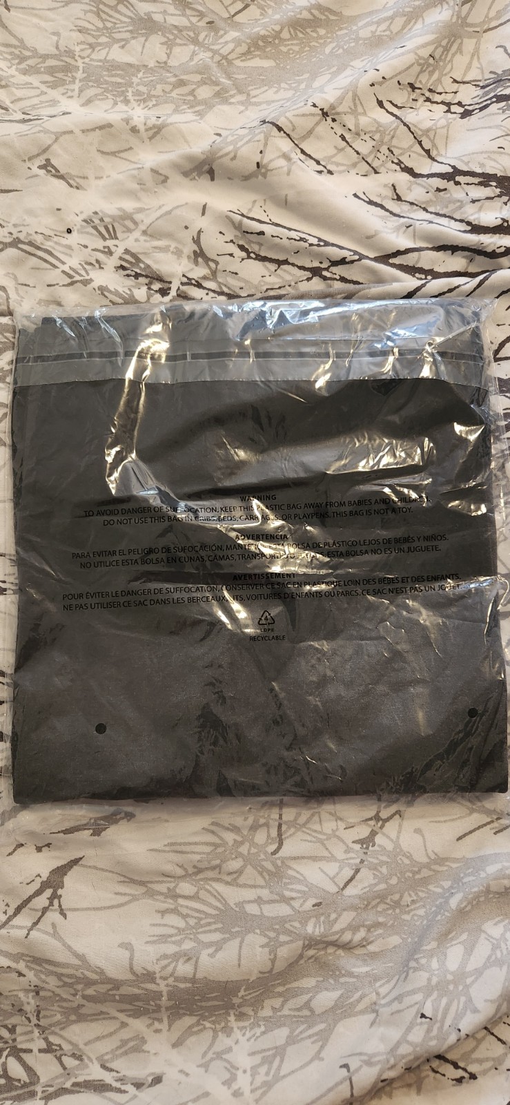 SOLD OUT! LIMITED EDITION BTS US ARIRANG TOUR VEGAS POP UP BLACK SHIRT SIZE L!
