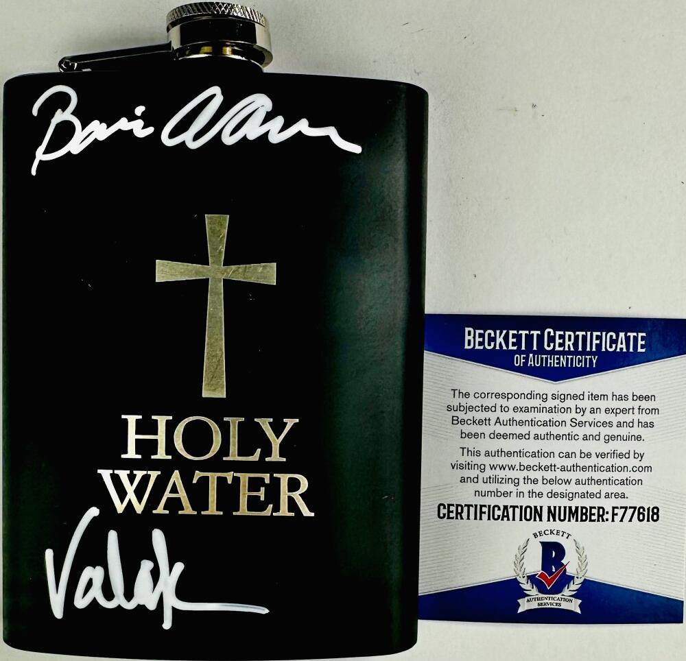 BONNIE AARONS SIGNED HOLY WATER FLASK THE NUN BECKETT THE CONJURING BAS 618